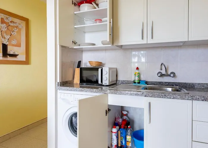 41 Copacabana Ocean View Pool Apartment *