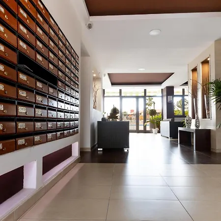 41 Copacabana Ocean View Pool Apartment