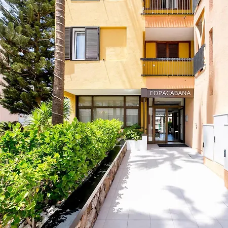 41 Copacabana Ocean View Pool Apartment